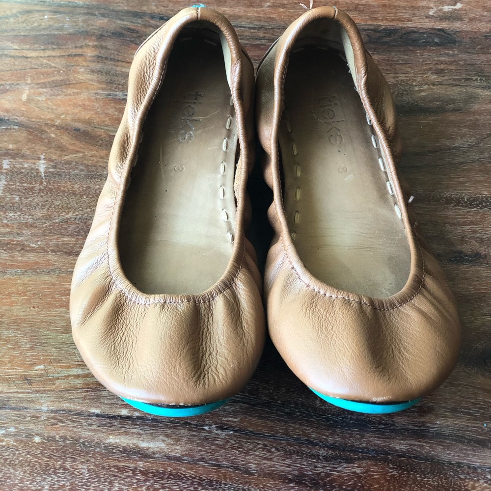Tieks Flats Size 8